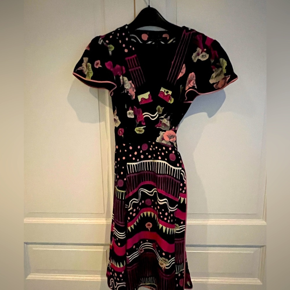 Fabulous Marc Jacobs Navy Wrap Dress.